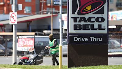 Yum Brands reports mixed results as Pizza Hut and KFC same-store sales fall