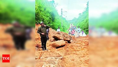 Fresh landslide disrupts train services from Bengaluru to Mangaluru | Bengaluru News - Times of India