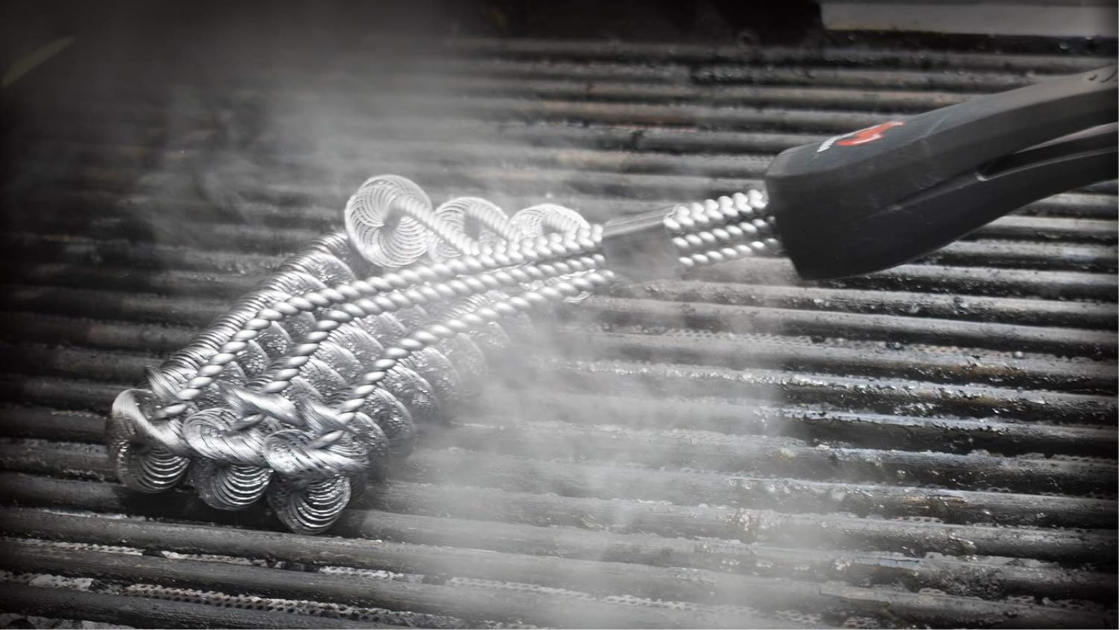 This bristle-free grill brush is a 'grate' deal at over 60% off — get it for $21