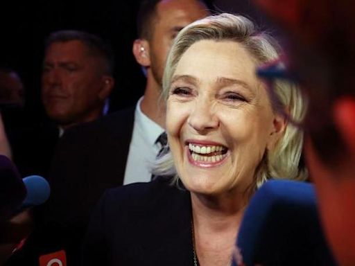 France's far right celebrates lead and seeks majority