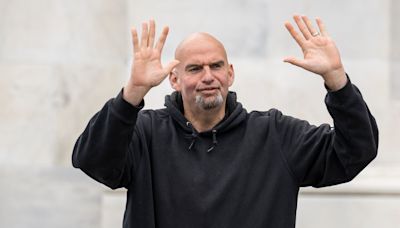 Fetterman demands Biden admin stop withholding weapons from Israel: 'Strongly disagree'