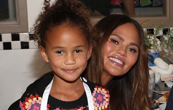 Chrissy Teigen's Daughter Pays Sweet Visit to Grandpa With Girl Scouts