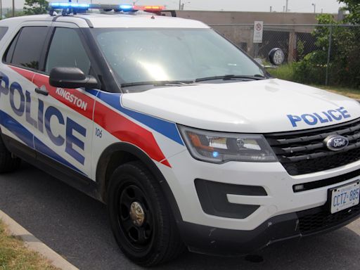 Kingston family escapes injury after struck by reckless driver