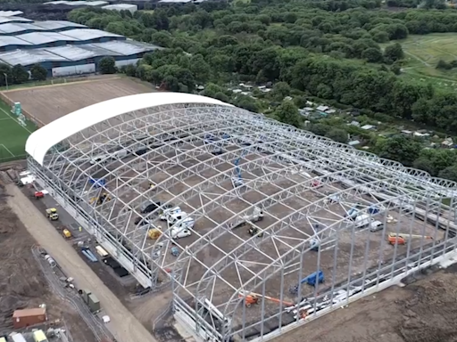 Celtic fans detect Rangers 's***housing' as club show off their steel amid Ibrox construction cock-up