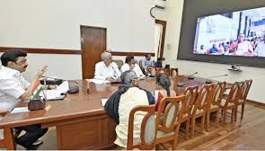 Stalin holds review meet on ‘Makkaludan Mudhalvar’ - News Today | First with the news