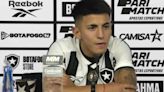Almada agradece recepção da torcida do Botafogo: 'Uma loucura'