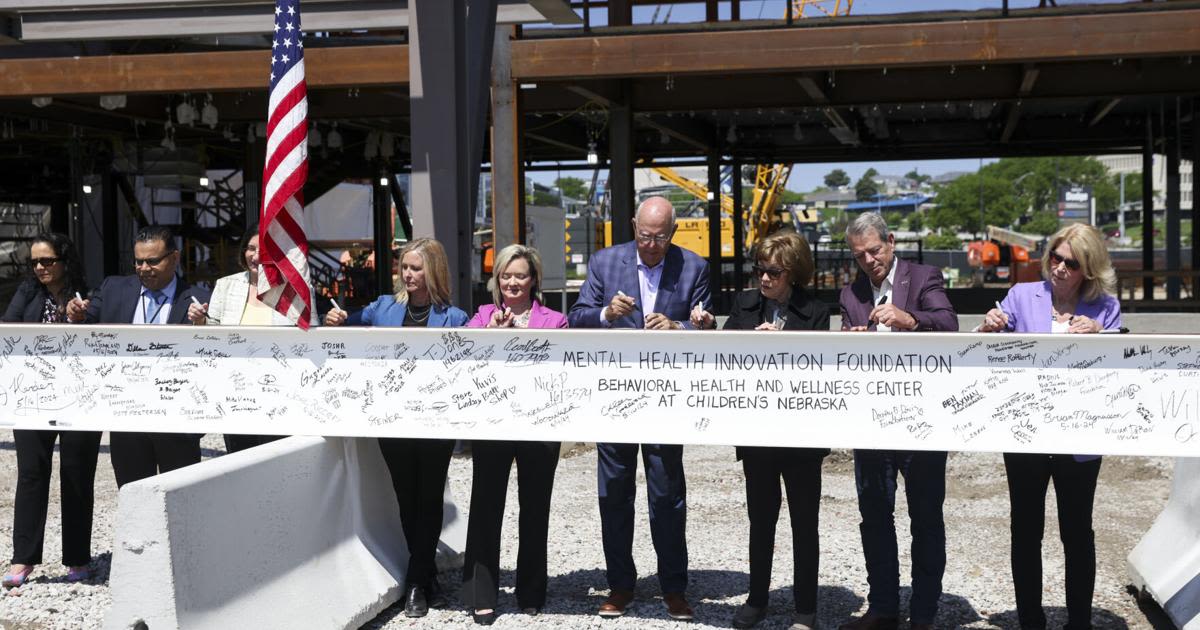 Photos: Final beam added to the Behavioral Health & Wellness Center at Children’s Nebraska