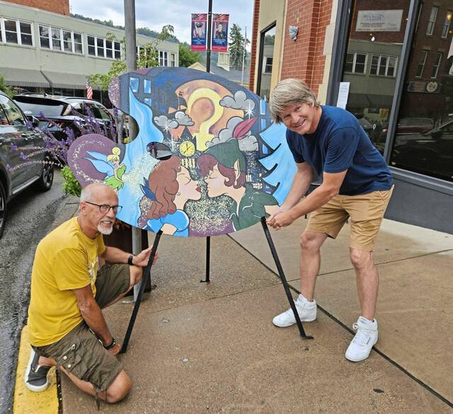 Volunteers tinkering away ahead of Peter Pan-themed Vandergrift Artfest