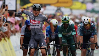 El belga Jasper Philipsen se reivindica y gana la etapa 10 del Tour de Francia