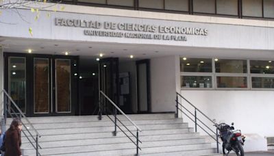 Harán una intervención pública en la Facultad de Ciencias Económicas - Diario Hoy En la noticia