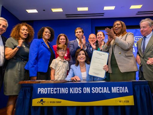 N.Y. governor signs bills to protect children on social media