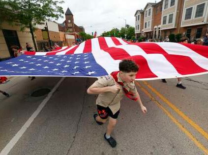 Photo Gallery: Memorial Day parades and ceremonies in Arlington Heights, Elgin, Lake Zurich and Palatine