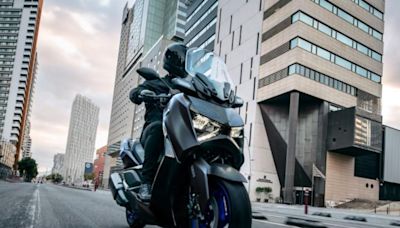 YAMAHA XMAX新年式應戰！追加全新5車色 專屬App連線實用加分 - 自由電子報汽車頻道