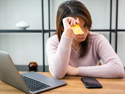 電騙新招！扮淘寶官方騙要退款 港女秒被轉走全部存款 剪卡都無用