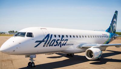 4 flight attendants fall ill on Alaska Airlines flight to Seattle