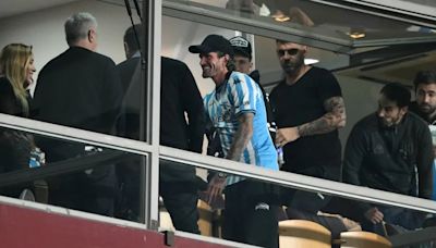 Rodrigo De Paul estuvo presente en el partido de Racing ante Sportivo Luqueño y sorprendió a los hinchas