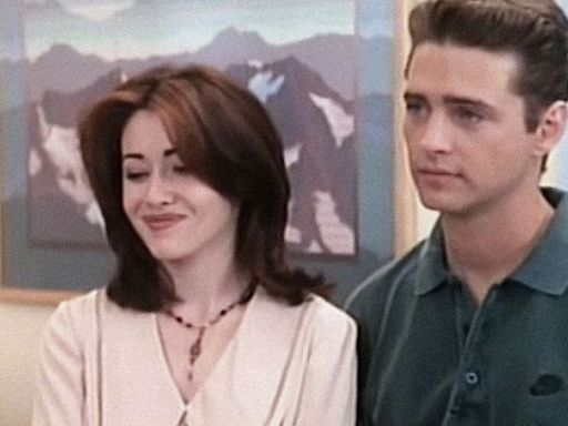Prestige TV Hall of Fame: The ‘Beverly Hills, 90210’ Season 4 Finale, "Mr. Walsh Goes to Washington," With Bill Simmons...