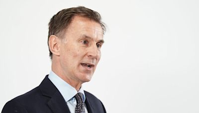 Who is Jeremy Hunt? Chancellor praises Liz Truss' economic policies ahead of bitter election battle