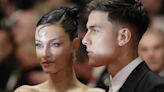 Oriana Sabatini y Paulo Dybala sorprendieron en el Festival de Cannes: cómo vistieron | Espectáculos