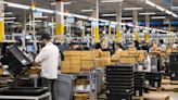 Amazon to Hire 250,000 Logistics Workers for Holidays, Boost Hourly Wages