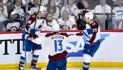 Stars quickly go from tight series over reigning Cup champ to big-scoring '22 champ Avs in 2nd round