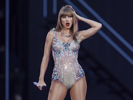 Taylor Swift ajuda fãs com distúrbio alimentar, mas não com gordofobia, diz estudo