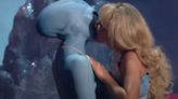 Sabrina Carpenter Has A Close Encounter With A Sassy Alien During Futuristic VMAs Performance