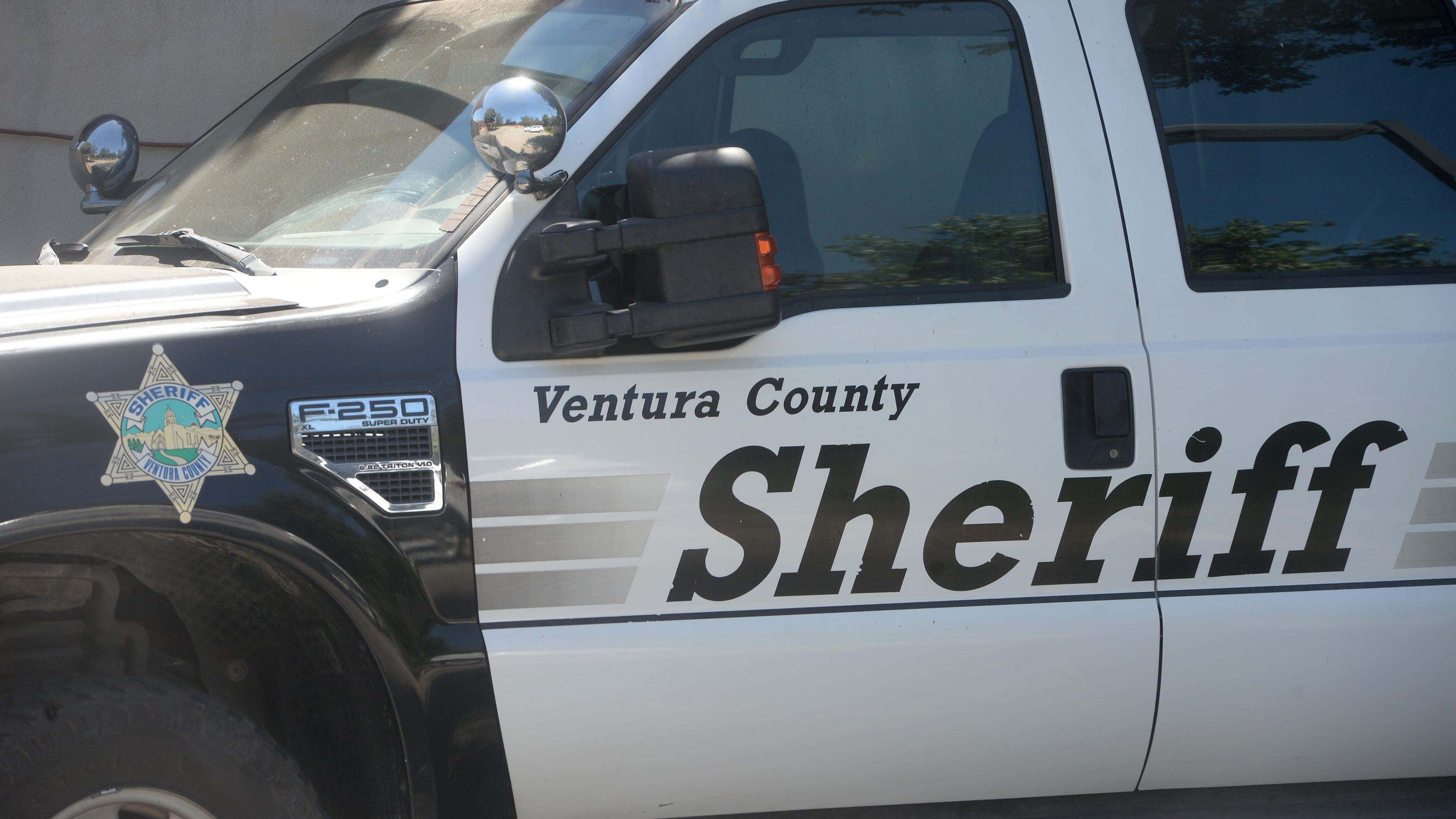Ventura County Sheriff's Office to buy new assault rifles replacing 'Vietnam era' M16s