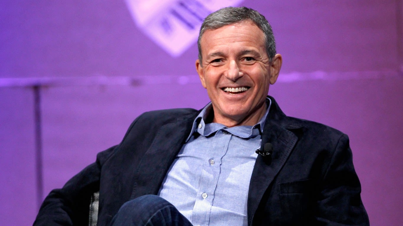 Disney Investors Regret That CEO Iger Wasn't Kicked Out
