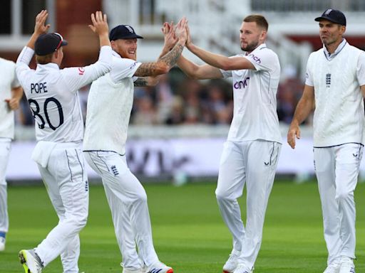 ENG vs WI Live Score, 1st Test: West Indies 50/3; Stokes removes debutant Louis after Atkinson makes early inroads