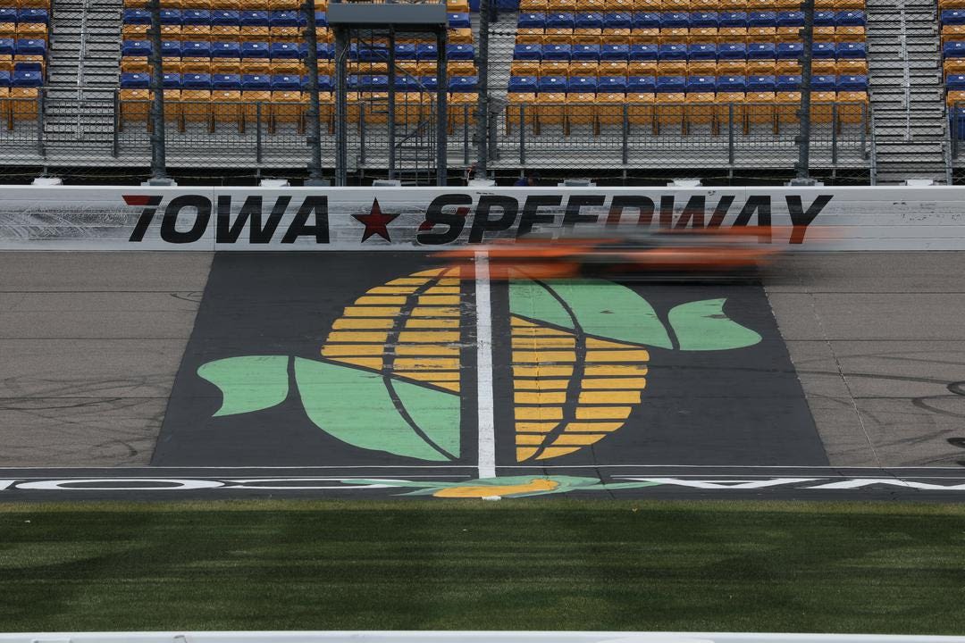 Broadcast of IndyCar's Saturday race at Iowa Speedway moved to CNBC, Peacock