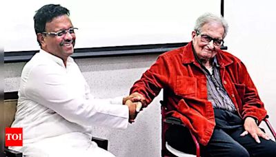 Amartya Sen emphasizes Hindu-Muslim collaboration in politics, education, healthcare | Kolkata News - Times of India