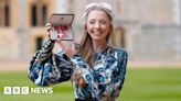 TikTok organist Anna Lapwood encourages Princess Royal to play the instrument