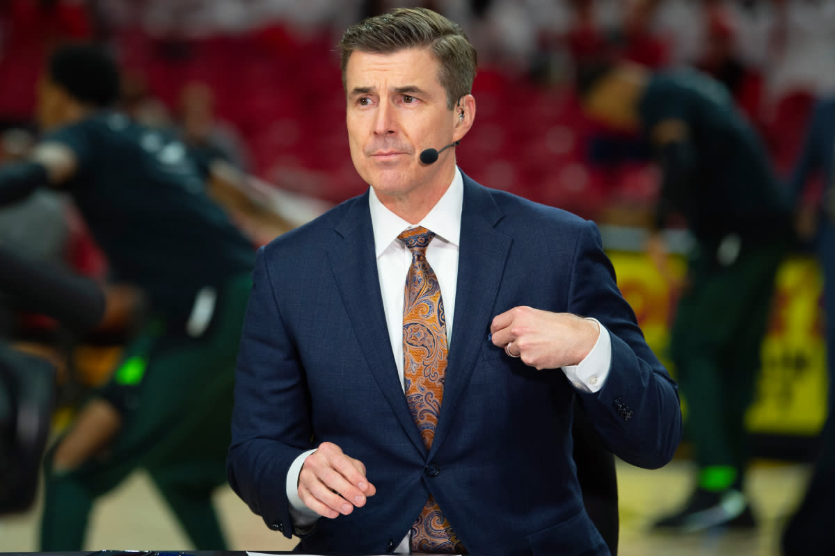 Rece Davis Emotionally Responds To Criticism Of Legendary College Football Coach