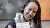 Cynthia Martínez, escritora: “Este libro lo he escrito yo, pero es de Pedro” (Entrevista)