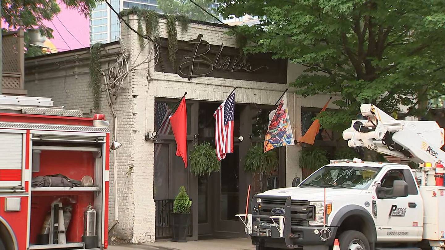 Fire in Midtown Atlanta damages ‘iconic’ Blake’s on the Park nightclub