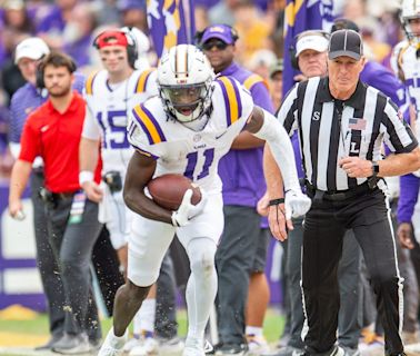 Jaguars trade down, select LSU's Brian Thomas Jr. at pick No. 23. Our scouting report