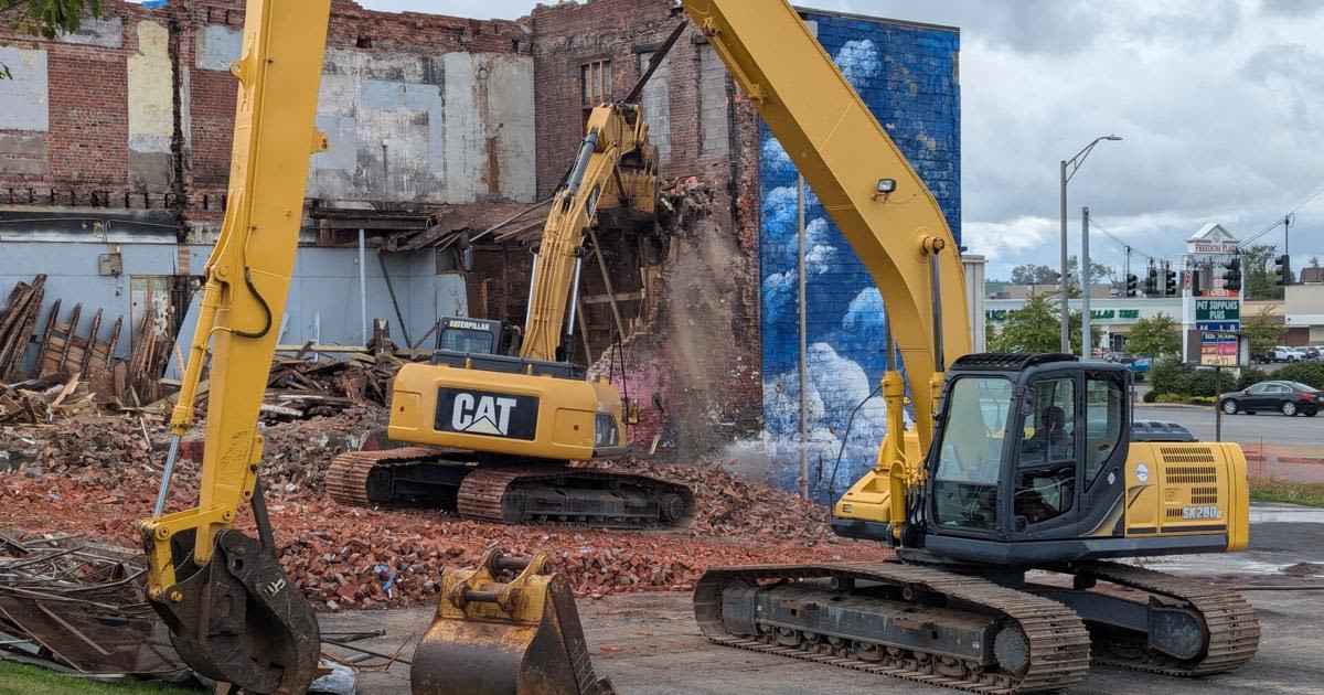 82 buildings sustained 'significant damage' in Rome tornado, city says