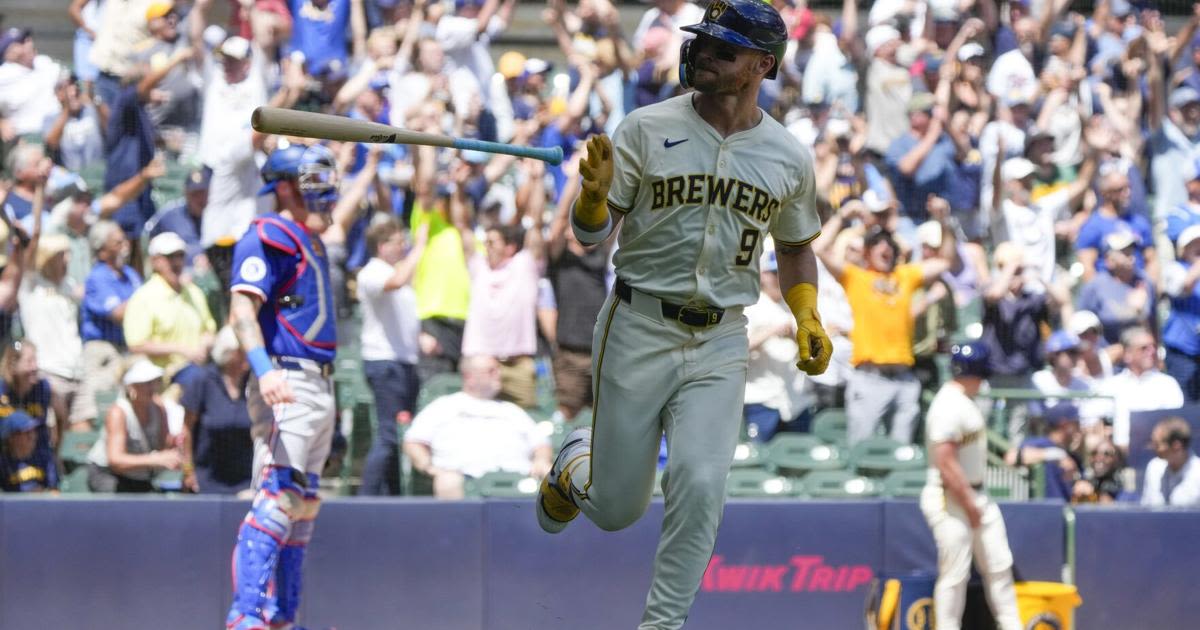 How big blasts helped Brewers sweep Rangers