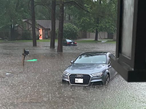 Live updates: Severe thunderstorms bring heavy rains, flash flooding to Southeast Texas