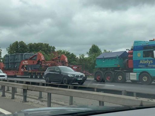 Drivers warned of abnormal load on M25