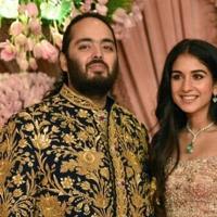 Wedding party resumes for son of Asia's richest man