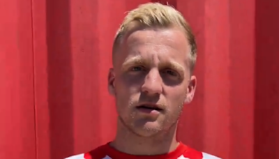 Oficial: ¡Van de Beek ficha por el Girona!