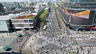 They used to work for China’s biggest companies. Now they’re doing manual labor