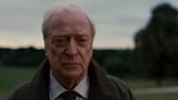 Michael Caine anuncia su inminente retiro y esta sería su última película