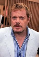 Suzy Eddie Izzard