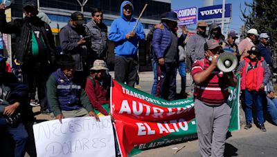 La lucha política entre Luis Arce y Evo Morales paralizó al gobierno hasta la irrupción de los militares