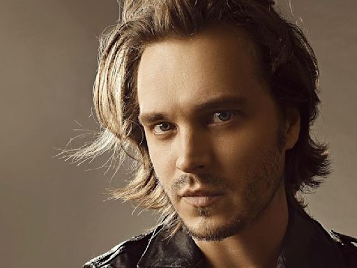 Jonathan Jackson talks about his new film ‘Unsung Hero’