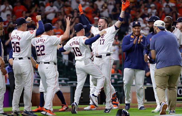 Astros beat Guardians in the 10th inning