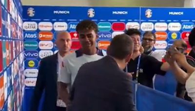 WATCH: Lamine Yamal goes to troll Kylian Mbappe in press conference before Spain official intervenes